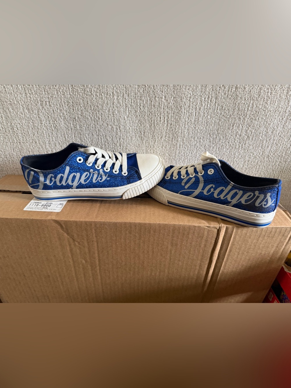 Dodgers Blue Glitter Low-Top woman  Sneakers with White Trim
